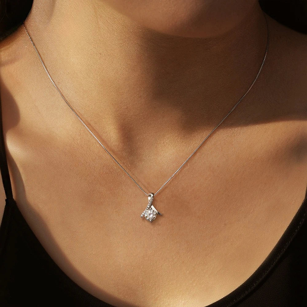925 Sterling Silver Moissanite Pendant Necklace