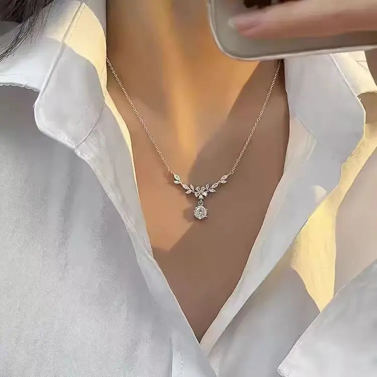 Moissanite Leaves Pendant Necklace – 925 Sterling Silver