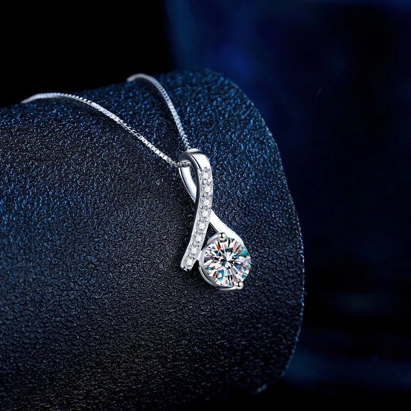 925 Sterling Silver Moissanite Pendant Necklace