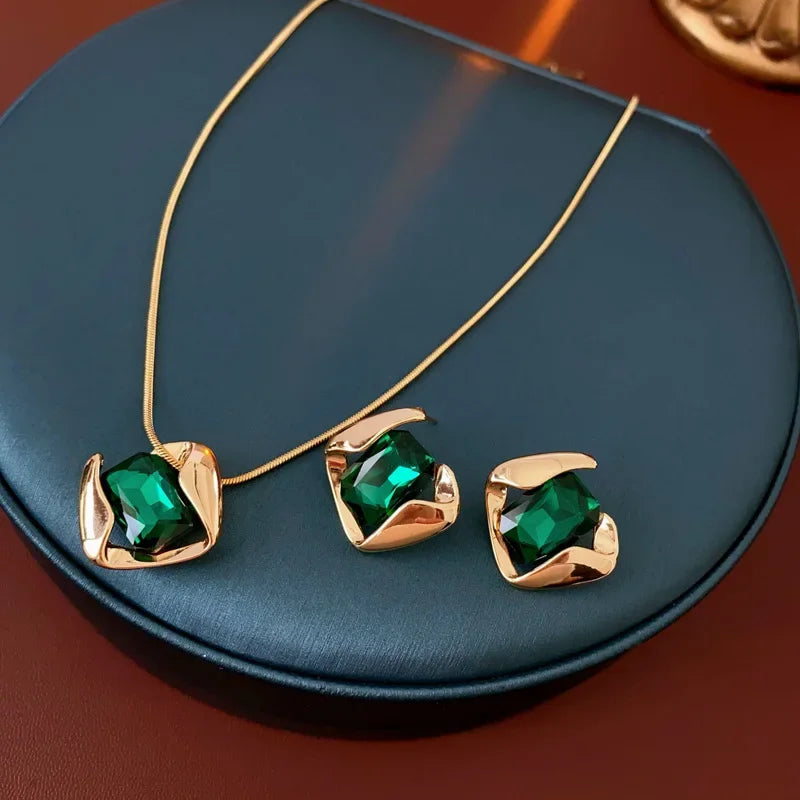 DREJEW Yeşil Moda Düğün Takı Seti Toptan Kare Küpe Retro Hafif Lüks Şık Köprücük Kemiği Zincir Kolye